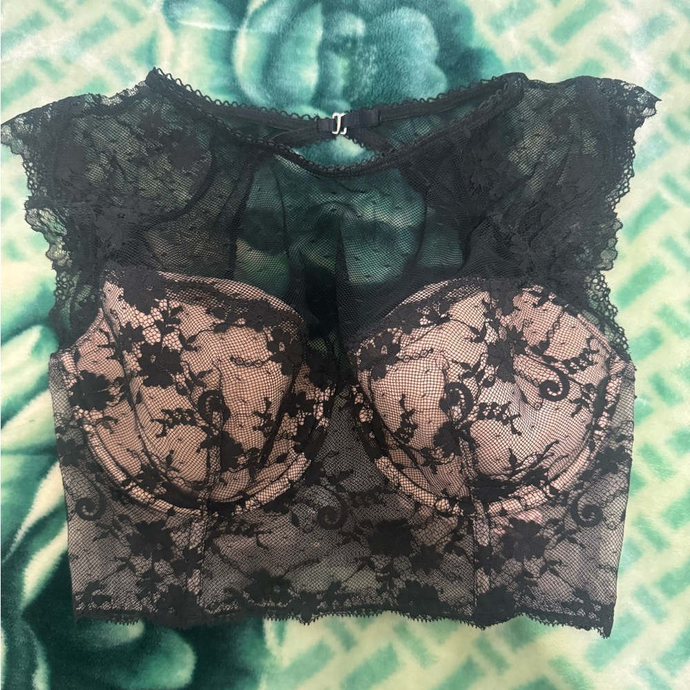 Victoria’s secret / crop top /